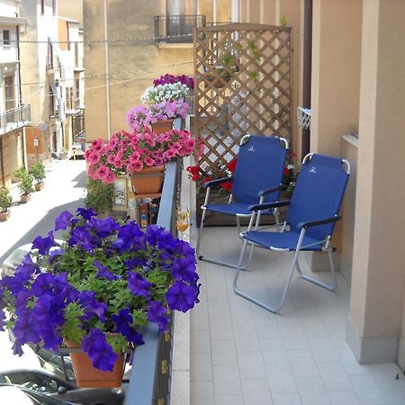 Marconi E Garibaldi 76 Apartment Castellammare del Golfo Exteriör bild